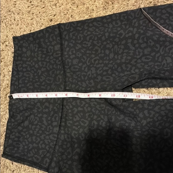 Aerie Black High-Waisted Leggings with Stretchy Performance Fabric - Picture 9 of 11